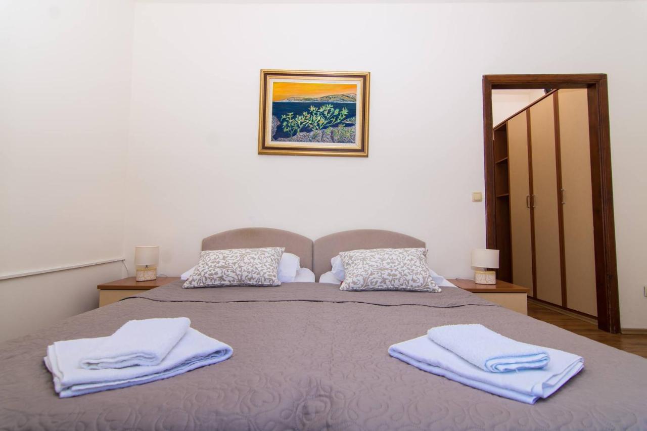 Bed and Breakfast Vila Liza Trogir Exterior foto