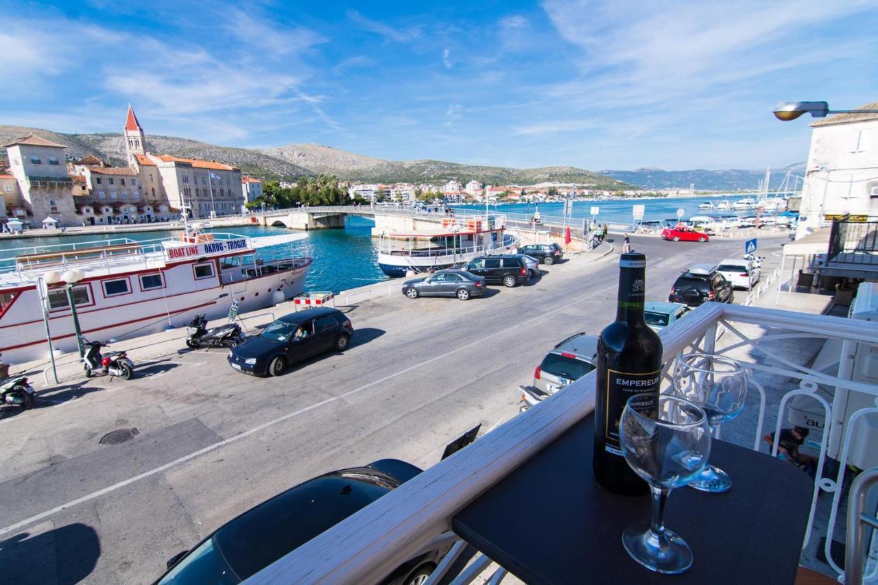 Bed and Breakfast Vila Liza Trogir Exterior foto