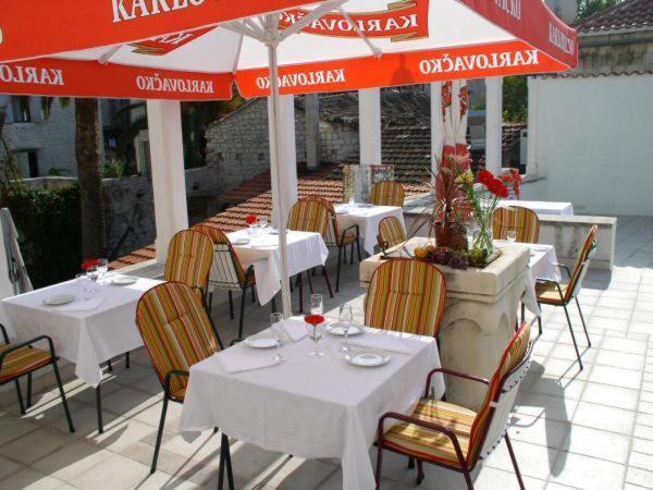 Bed and Breakfast Vila Liza Trogir Exterior foto
