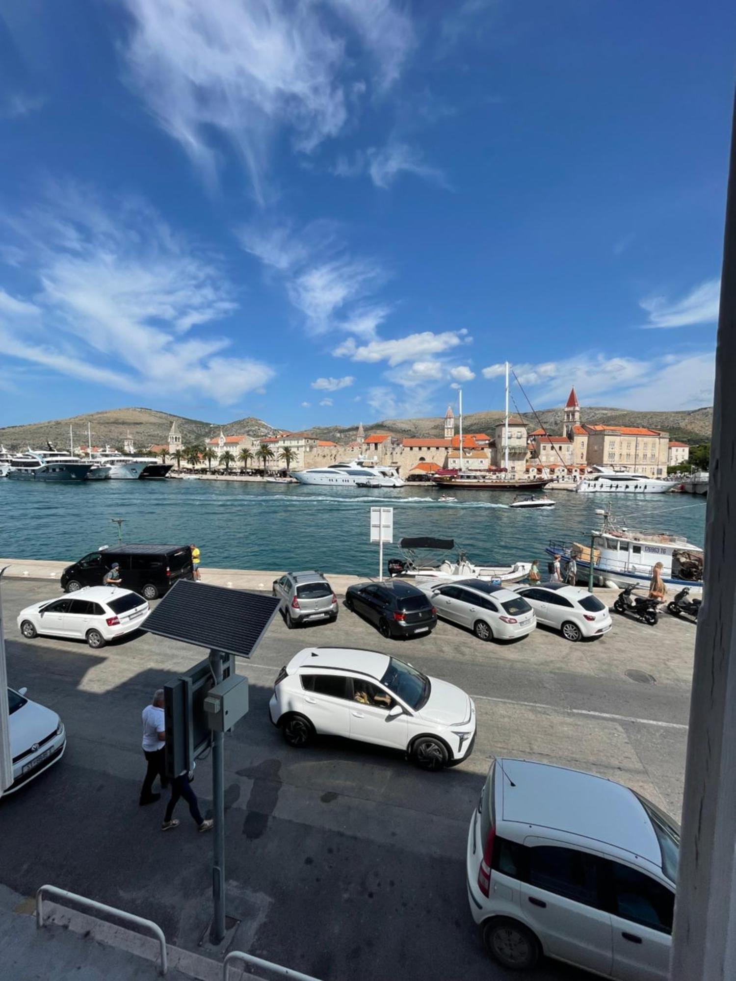 Bed and Breakfast Vila Liza Trogir Exterior foto